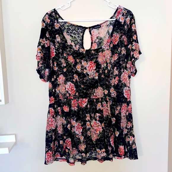 torrid Tops - Torrid Black Lace Floral Scoop Neck Blouse - Size 1